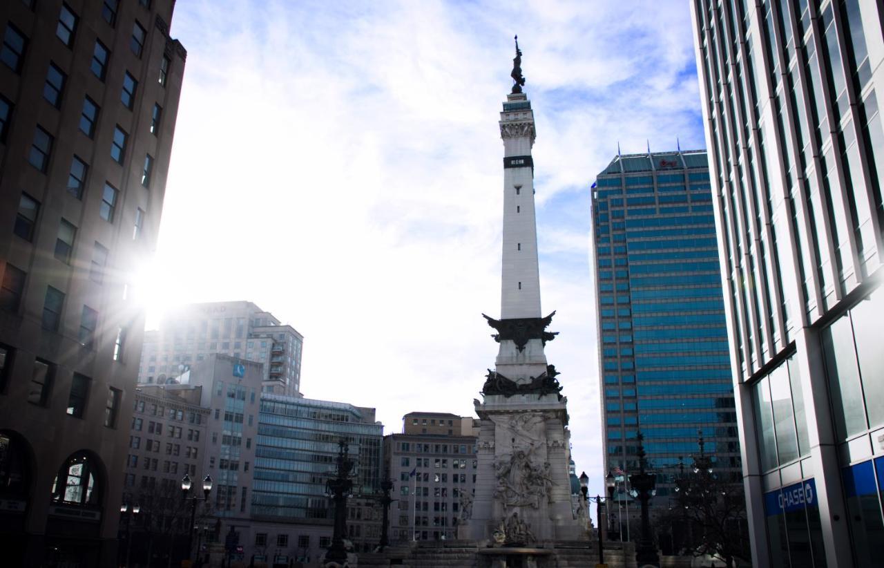 Апартаменти Frontdesk Penn Street Tower Apts Downtown Indy Індіанаполіс Екстер'єр фото